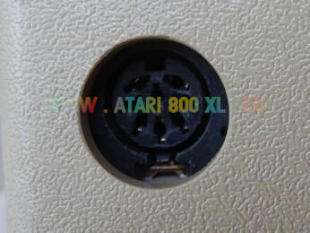 8-pin 270° DIN socket for PERITEL cable, close-up