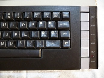 SECAM Atari 800XL Keyboard, right